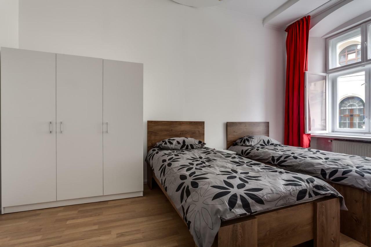 Modern Apartment In Lviv Historic Centre Extérieur photo