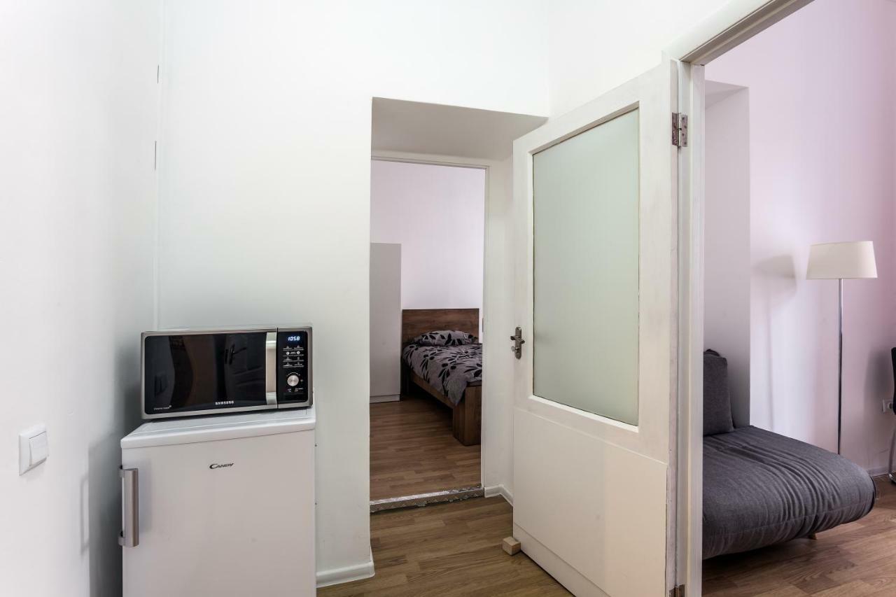 Modern Apartment In Lviv Historic Centre Extérieur photo