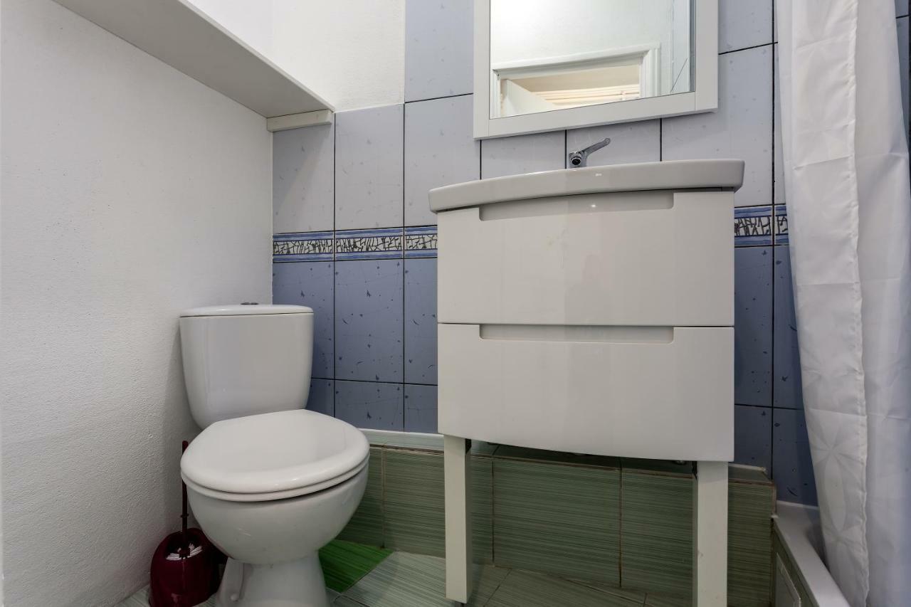 Modern Apartment In Lviv Historic Centre Extérieur photo