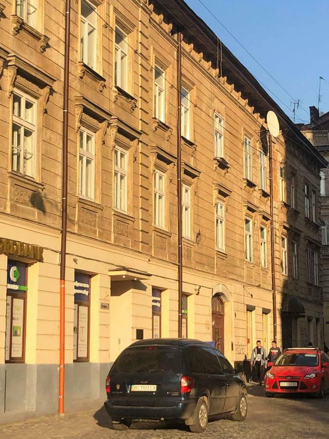 Modern Apartment In Lviv Historic Centre Extérieur photo